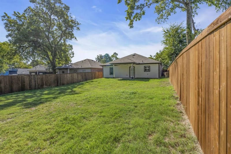 121 W Morton Street, Denison TX 75021 - Photo 26