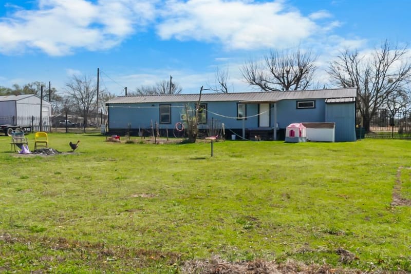 244 Smith Circle, Point TX 75472 - Photo 11