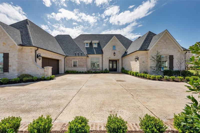 658 Louise Drive, Fairview TX 75069 - Photo 2