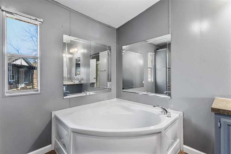 10700 County Road 525, Mansfield TX 76063 - Photo 13