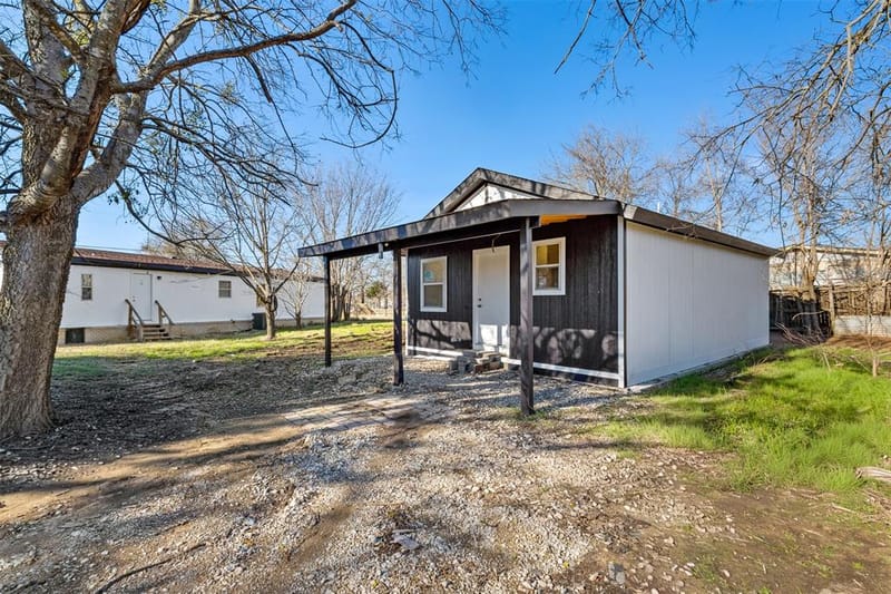 10700 County Road 525, Mansfield TX 76063 - Photo 18