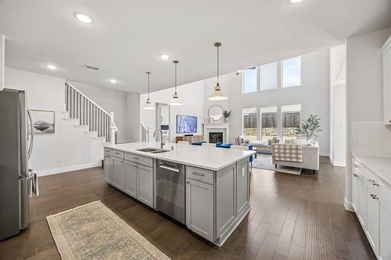 13674 Carmenita Drive, Frisco TX 75035 - Photo 10
