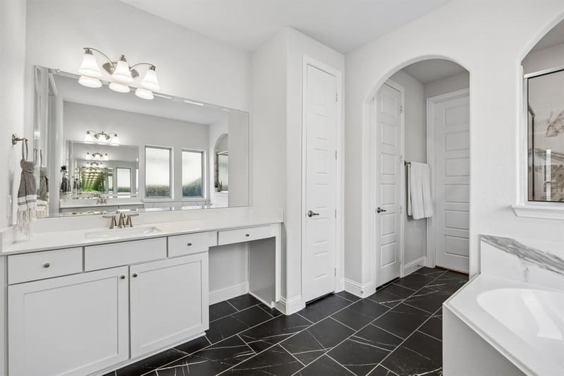 13674 Carmenita Drive, Frisco TX 75035 - Photo 19