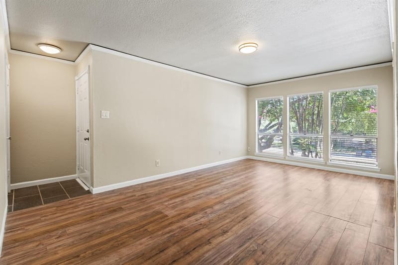 5634 Boca Raton Boulevard # 209, Fort Worth TX 76112