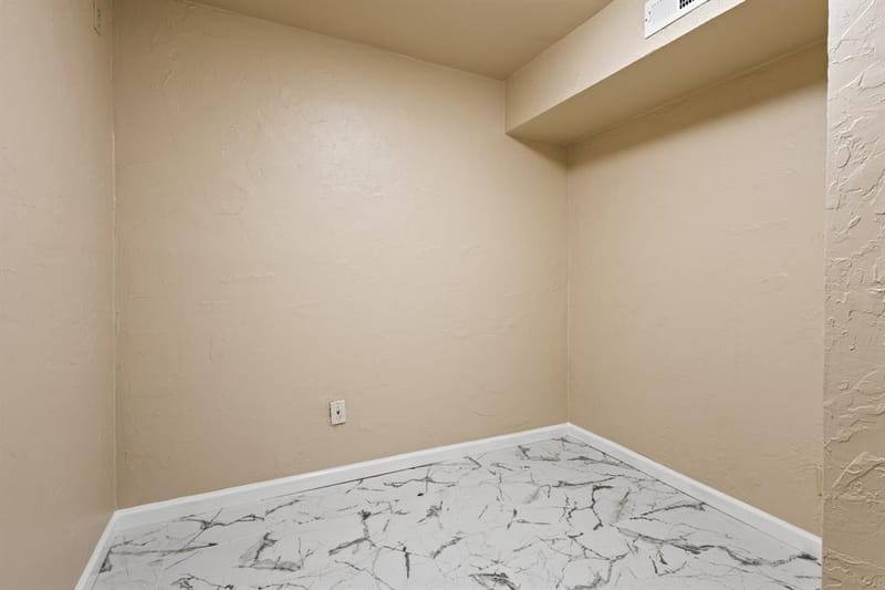 5634 Boca Raton Boulevard # 209, Fort Worth TX 76112 - Photo 18