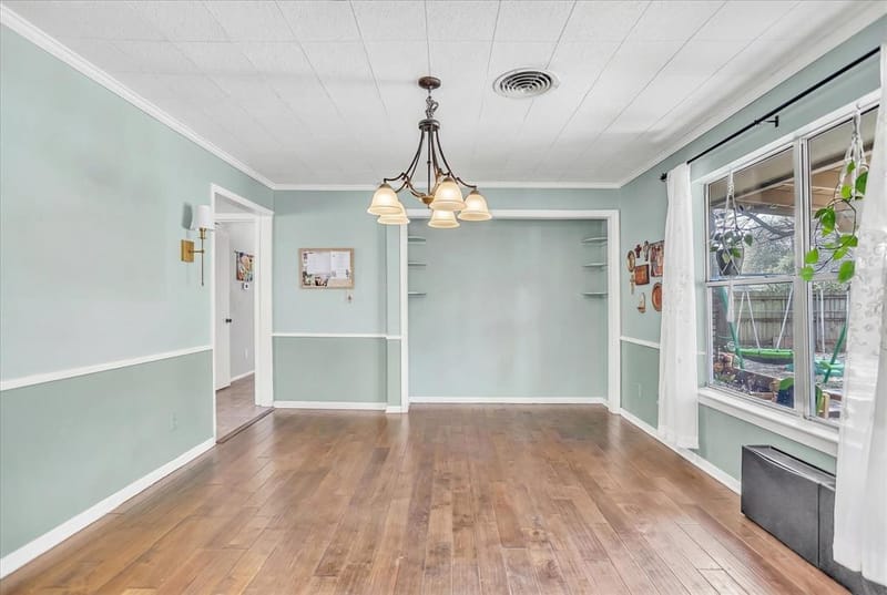 709 Hurstview Drive, Hurst TX 76053 - Photo 18