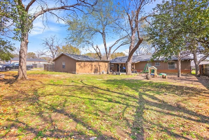 709 Hurstview Drive, Hurst TX 76053 - Photo 19