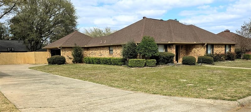 1806 Hogan Lane, Mount Pleasant TX 75455 - Photo 2