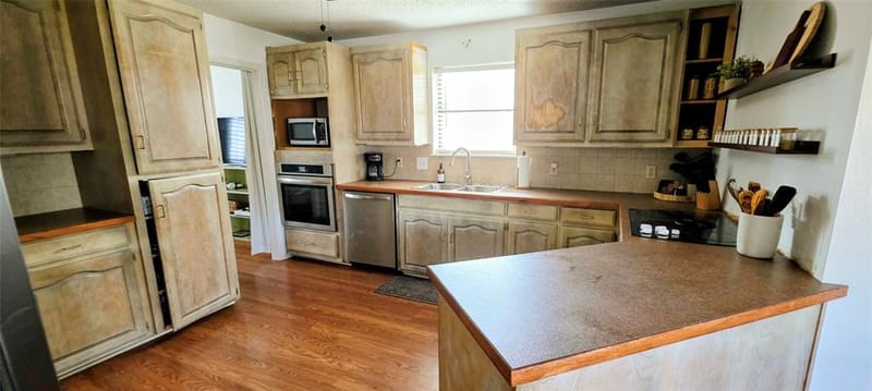 1806 Hogan Lane, Mount Pleasant TX 75455 - Photo 10