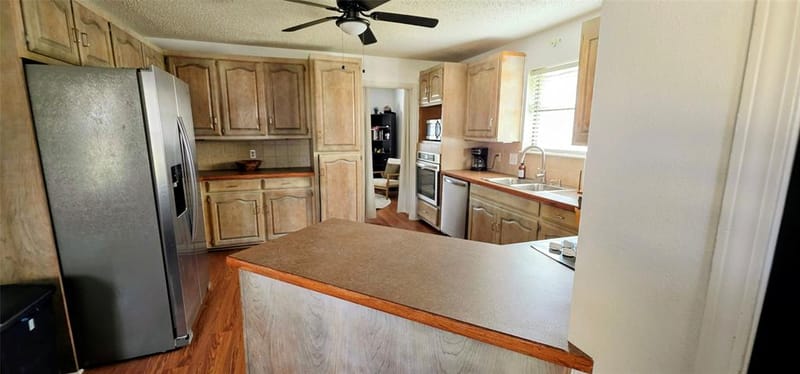 1806 Hogan Lane, Mount Pleasant TX 75455 - Photo 8