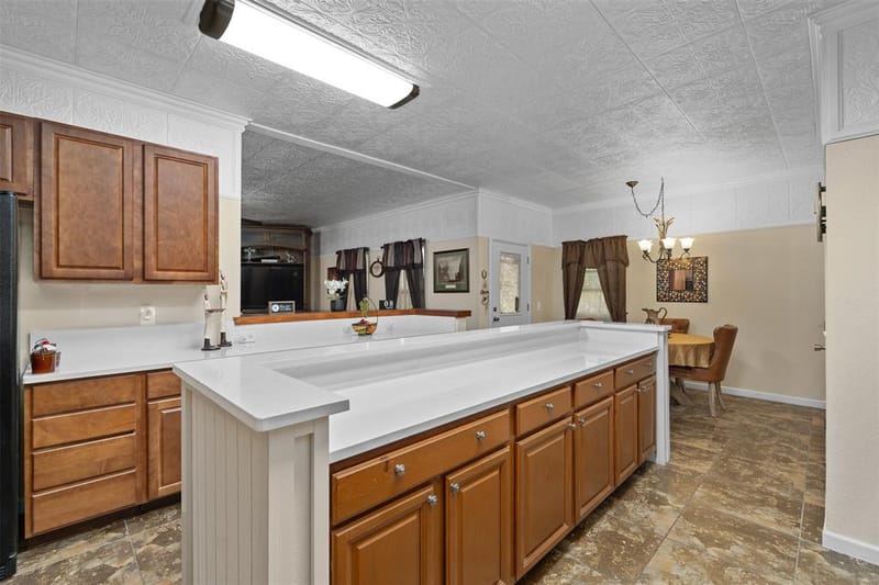 6160 County Road 319, Alvarado TX 76009 - Photo 16