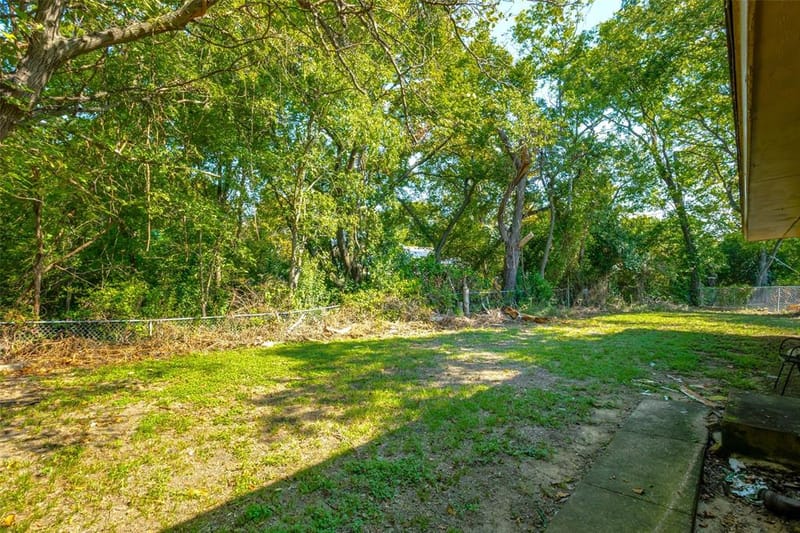612 Henderson Circle, Garland TX 75040 - Photo 18