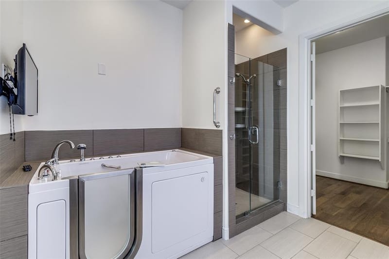 5015 Meridian Lane # 1102, Addison TX 75001 - Photo 12