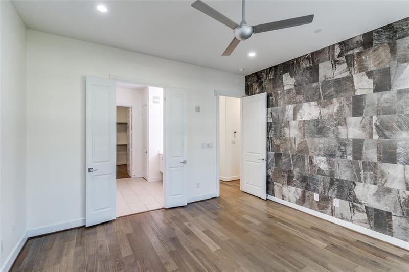 5015 Meridian Lane # 1102, Addison TX 75001 - Photo 3