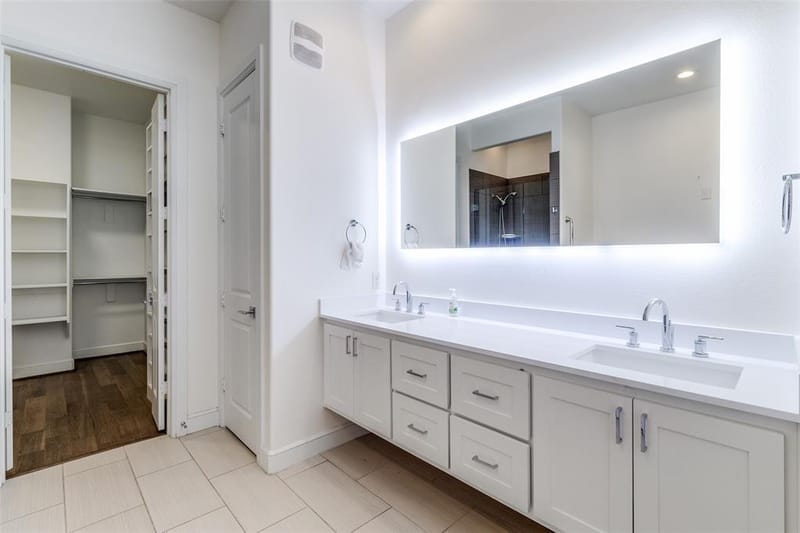 5015 Meridian Lane # 1102, Addison TX 75001 - Photo 8