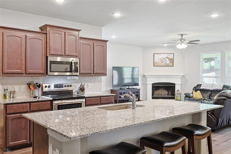 808 Feather Edge, Springtown TX 76082 - Photo 12