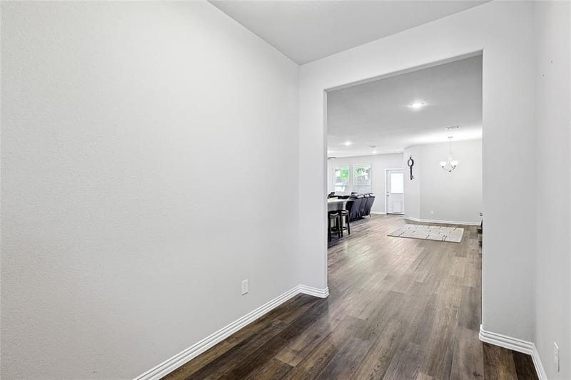 808 Feather Edge, Springtown TX 76082 - Photo 7