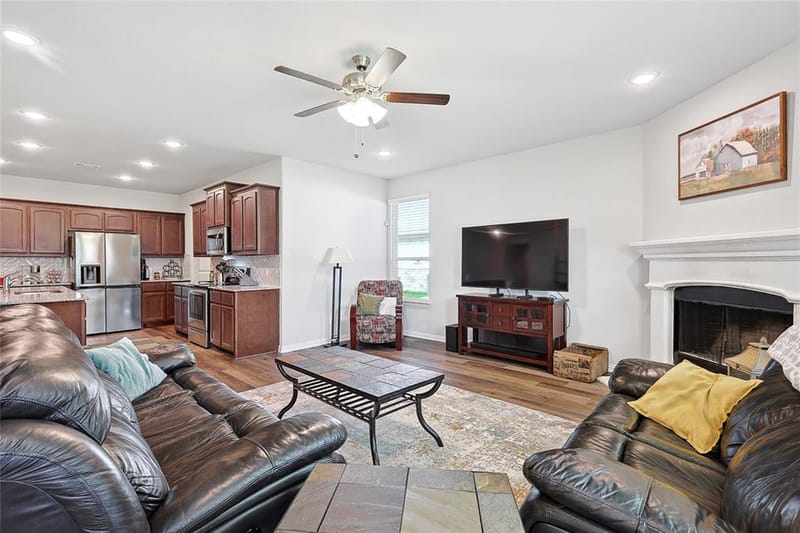 808 Feather Edge, Springtown TX 76082 - Photo 20