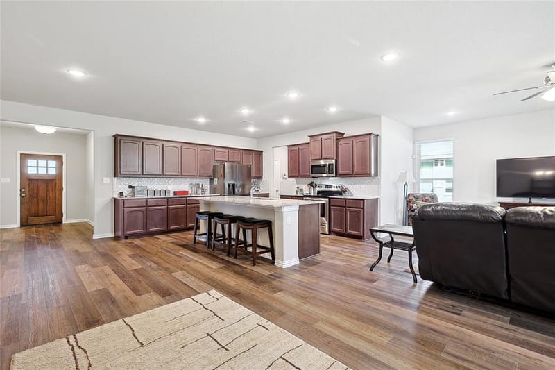 808 Feather Edge, Springtown TX 76082 - Photo 9