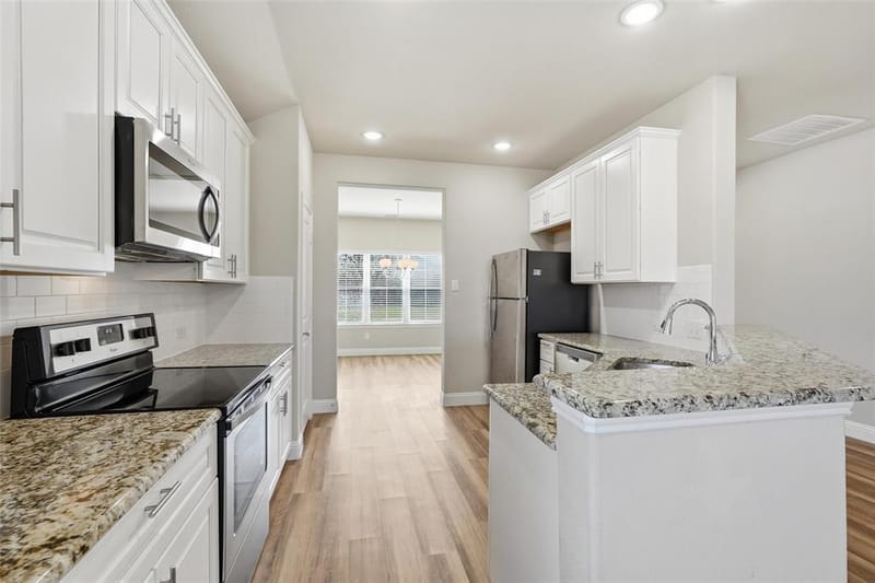 2712 Empire Street, Denton TX 76209 - Photo 15