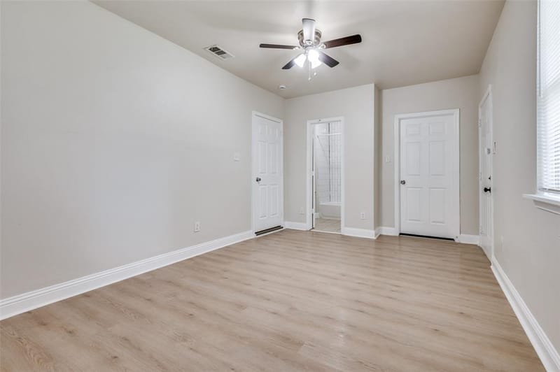 2415 Bethurum Avenue, Dallas TX 75215 - Photo 16