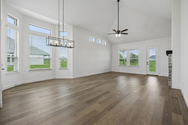 5013 Valley View Drive, Joshua TX 76058 - Photo 10