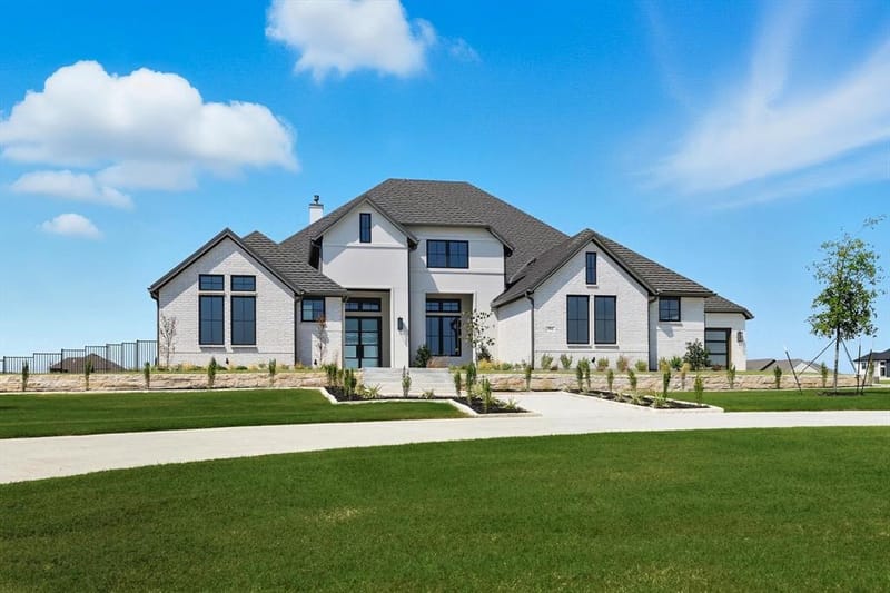 911 Brinn Boulevard, Celina TX 75009 - Photo 2