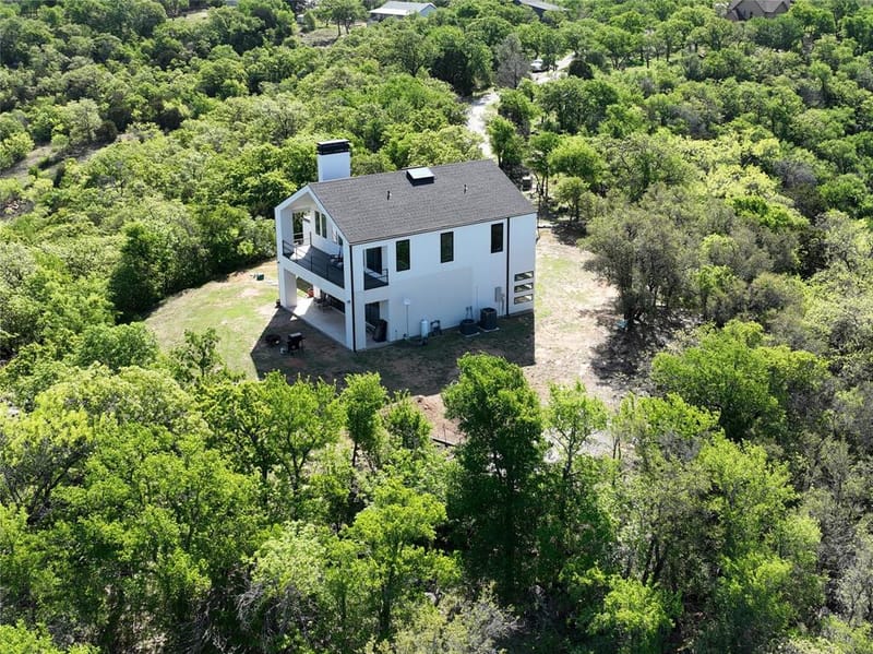 215 Lori Drive, Mineral Wells TX 76067 - Photo 5