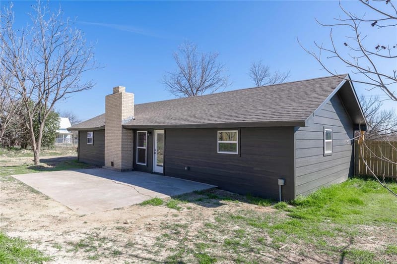 603 N Pearl Street, Comanche TX 76442 - Photo 26
