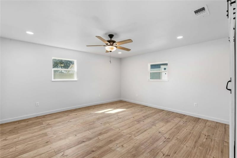 603 N Pearl Street, Comanche TX 76442 - Photo 22