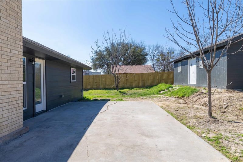 603 N Pearl Street, Comanche TX 76442 - Photo 25