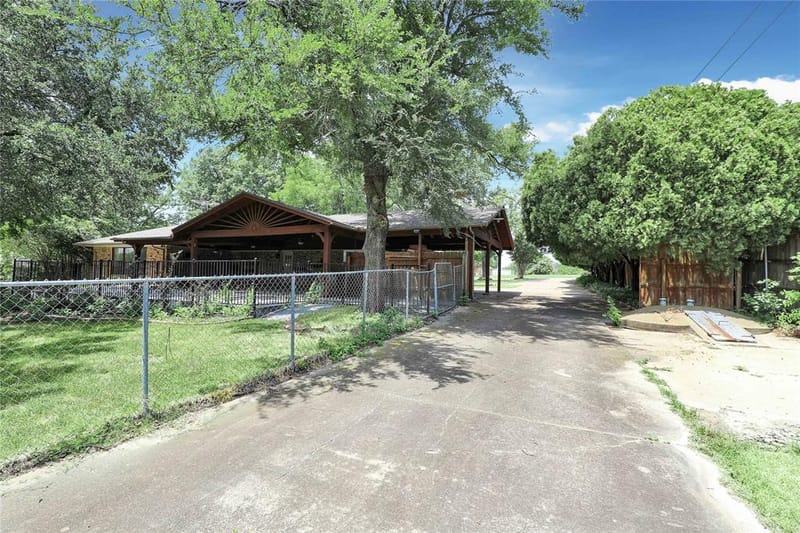 302 Wilcoxson Street, Farmersville TX 75442 - Photo 31