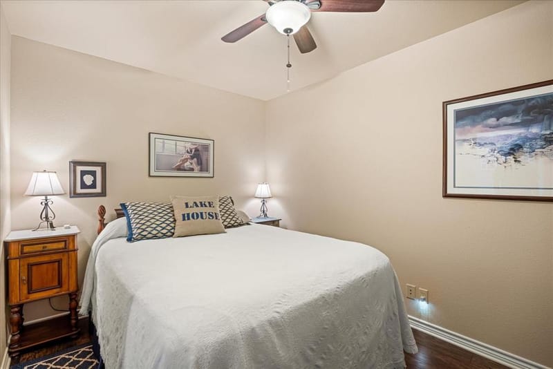 1308 Comanche Cove Court, Granbury TX 76048 - Photo 17
