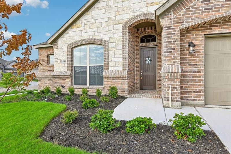 701 Broken Bow Lane, Cleburne TX 76033 - Photo 3