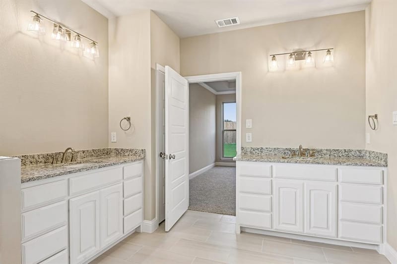 701 Broken Bow Lane, Cleburne TX 76033 - Photo 28
