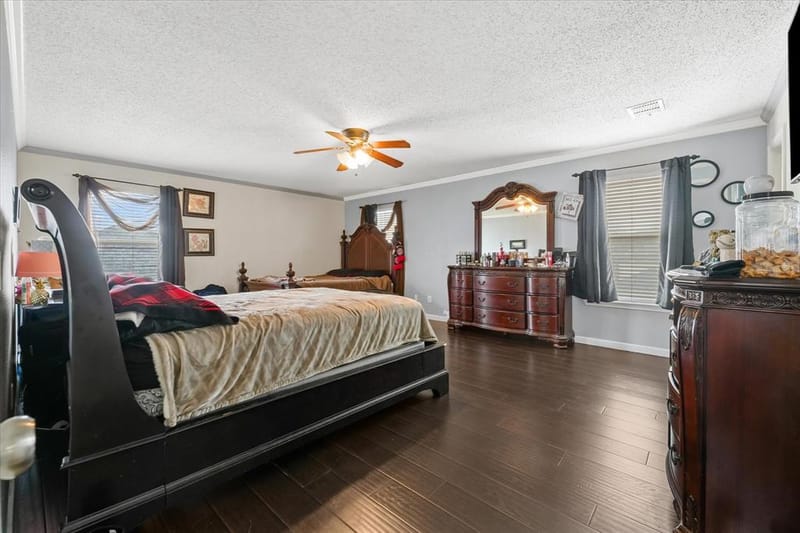 1818 Cedar Ridge Drive, Mesquite TX 75181 - Photo 13