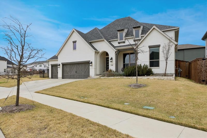 2301 Sandlin Drive, Fort Worth TX 76008 - Photo 3