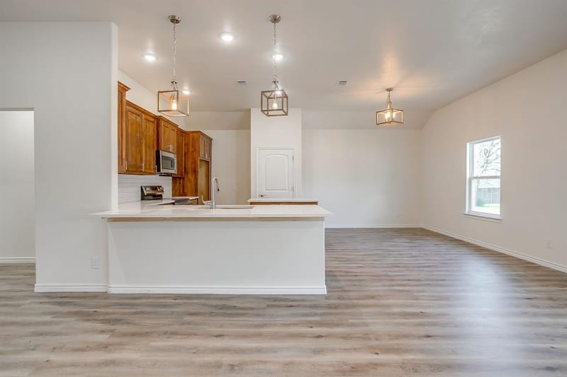 130 Abbott Avenue, Covington TX 76636 - Photo 12
