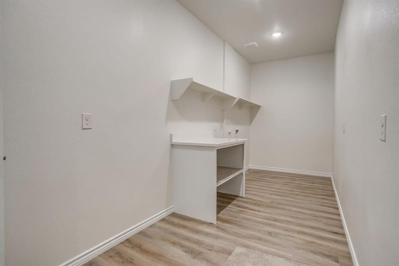 130 Abbott Avenue, Covington TX 76636 - Photo 26