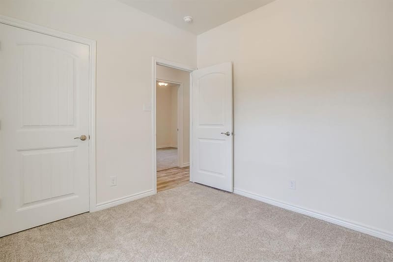 130 Abbott Avenue, Covington TX 76636 - Photo 28