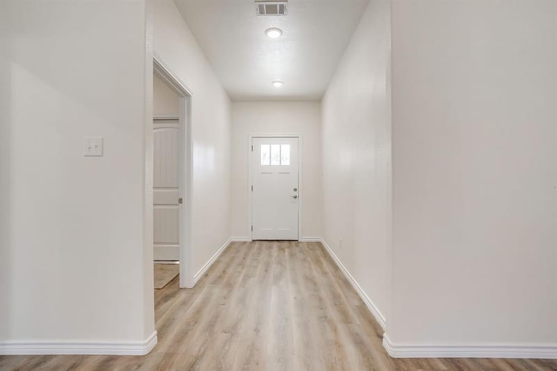 130 Abbott Avenue, Covington TX 76636 - Photo 9