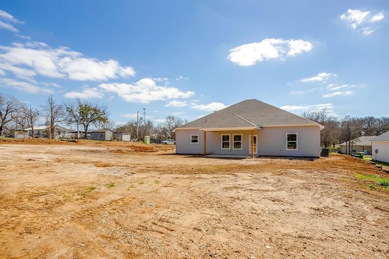 130 Abbott Avenue, Covington TX 76636 - Photo 38