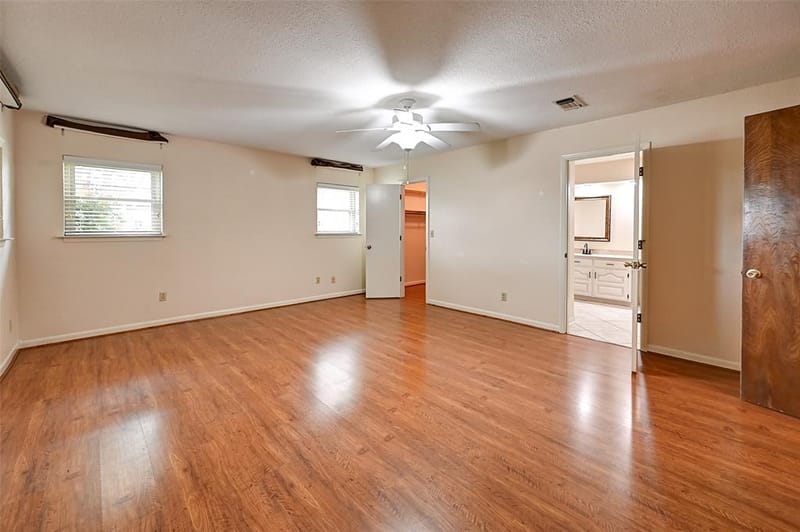 742 Kiowa Drive W, Lake Kiowa TX 76240 - Photo 16