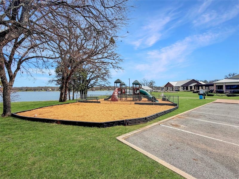742 Kiowa Drive W, Lake Kiowa TX 76240 - Photo 30