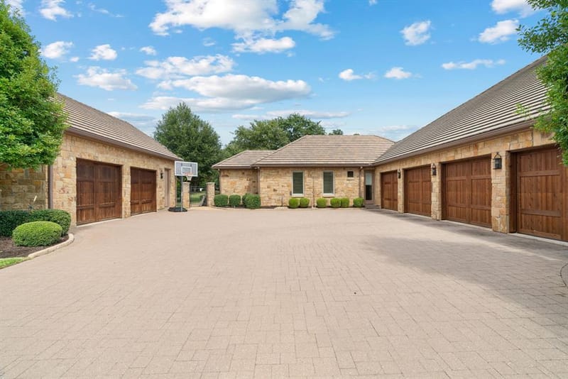 1908 Point De Vue Drive, Flower Mound TX 75022 - Photo 36