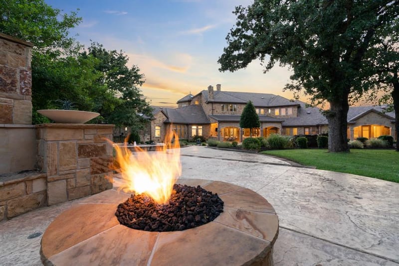 1908 Point De Vue Drive, Flower Mound TX 75022 - Photo 5