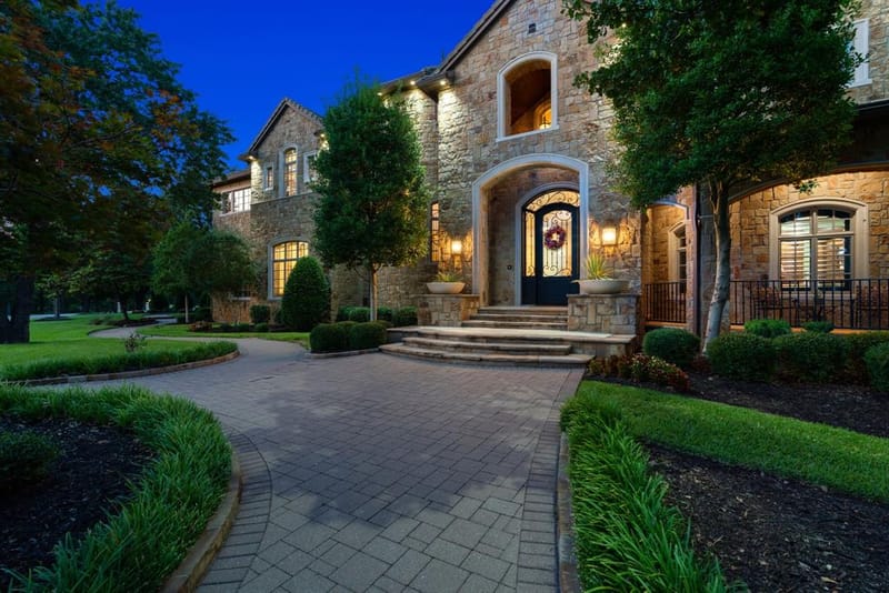 1908 Point De Vue Drive, Flower Mound TX 75022 - Photo 40