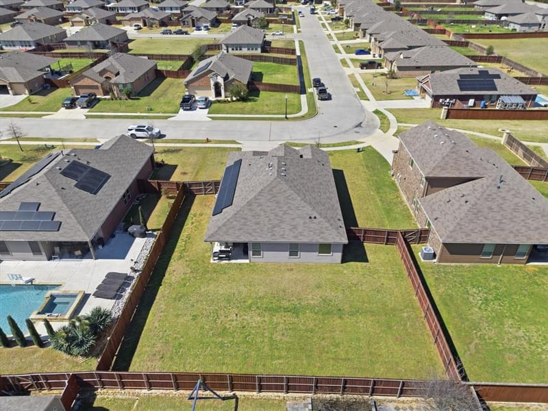 448 Regatta Lane, Azle TX 76020