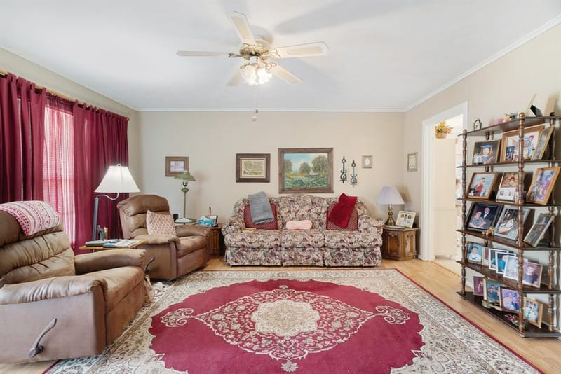 149 30th Street NW, Paris TX 75460 - Photo 2