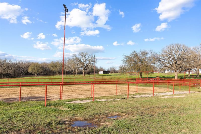 304 Scarlett Road, Weatherford TX 76087 - Photo 18
